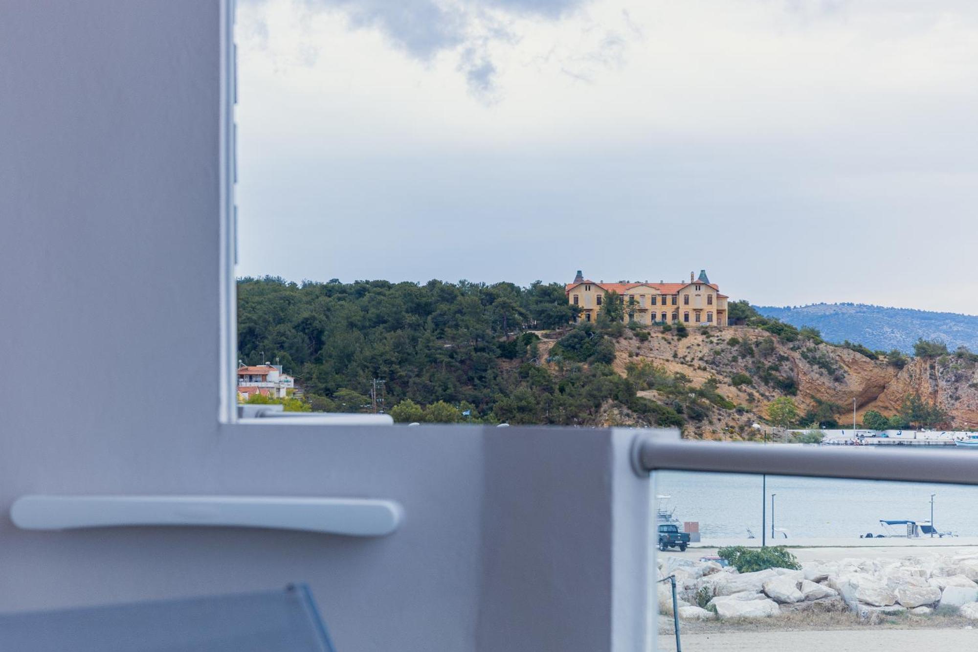 Anna Beach Suites Limenaria  Exterior photo