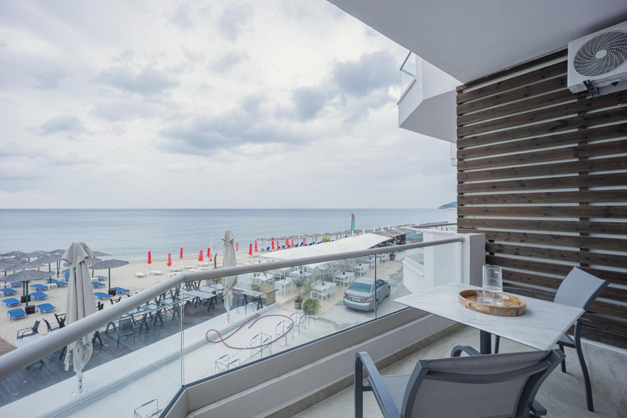 Anna Beach Suites Limenaria  Exterior photo